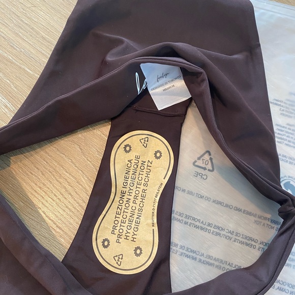 NWT Feelyn Swim bikini Sole bottom in cocoa - Picture 6 of 6